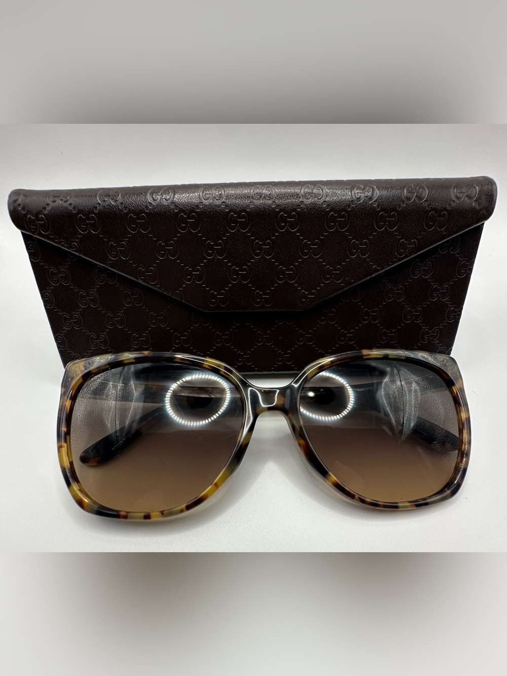 Gucci Tortoiseshell Square Sunglasses with Brown Gradient Lenses